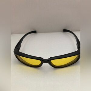 NEW ATTITUDES Black Sunglass Temple Arm with Logo